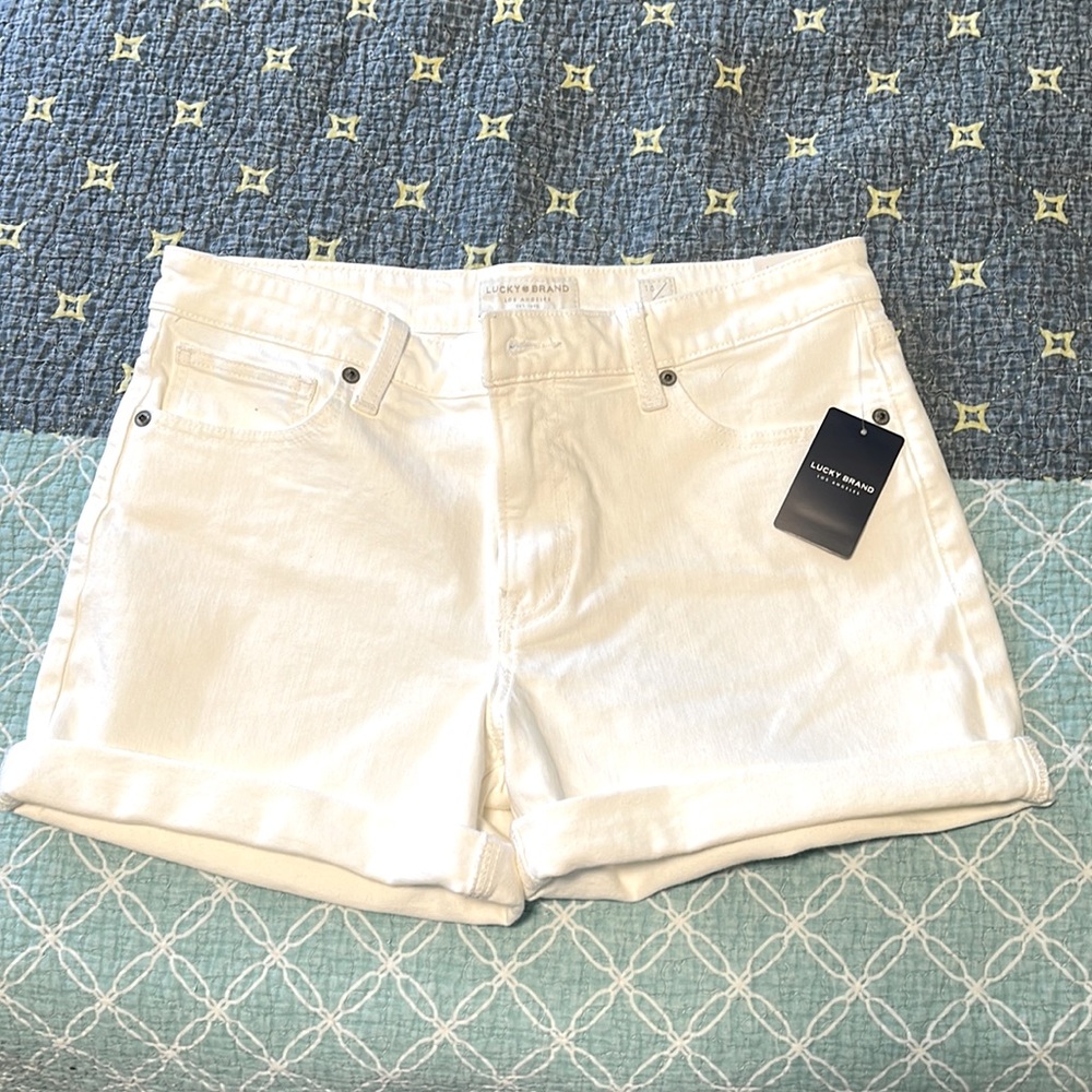 Lucky shorts